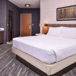 Hotel single-bedroom