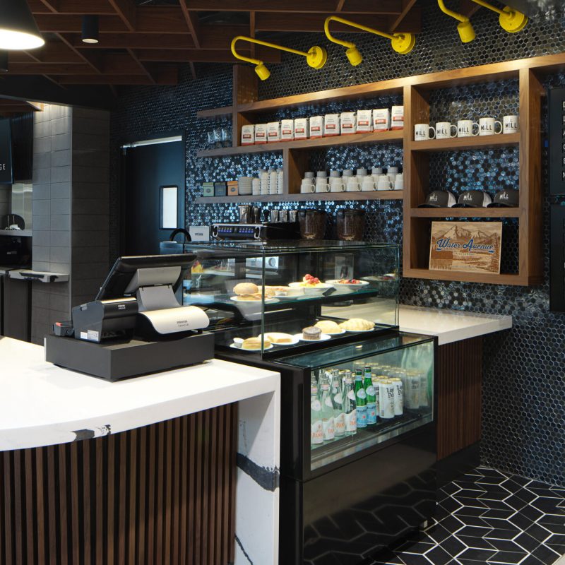 231003 Hilton Rivers Edge_Lobby_Coffee_bar_0025